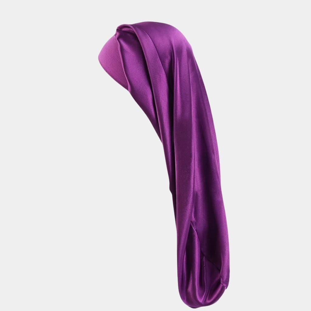 Bonnet de nuit en satin long violet foncé